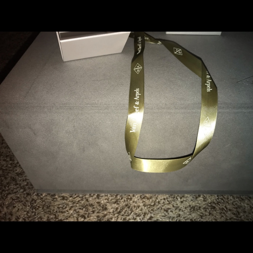 Van Cleef Box - image 1